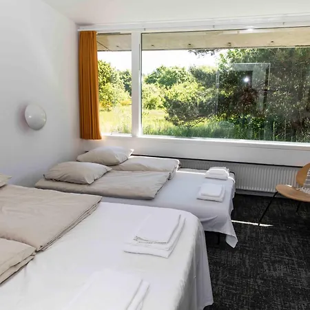 מלון Toppen Af 4*