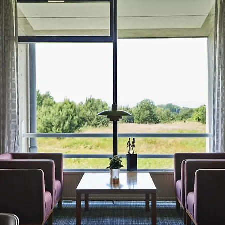 Toppen Af 4* إيبلتوفت